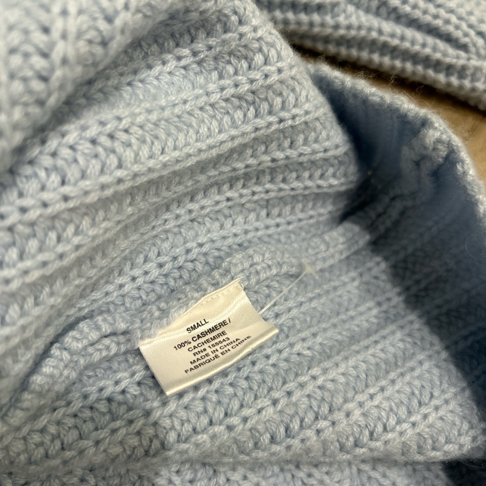 Light Blue Oversized Ribbed Button Cardigan Sweater - Picture 4 of 5